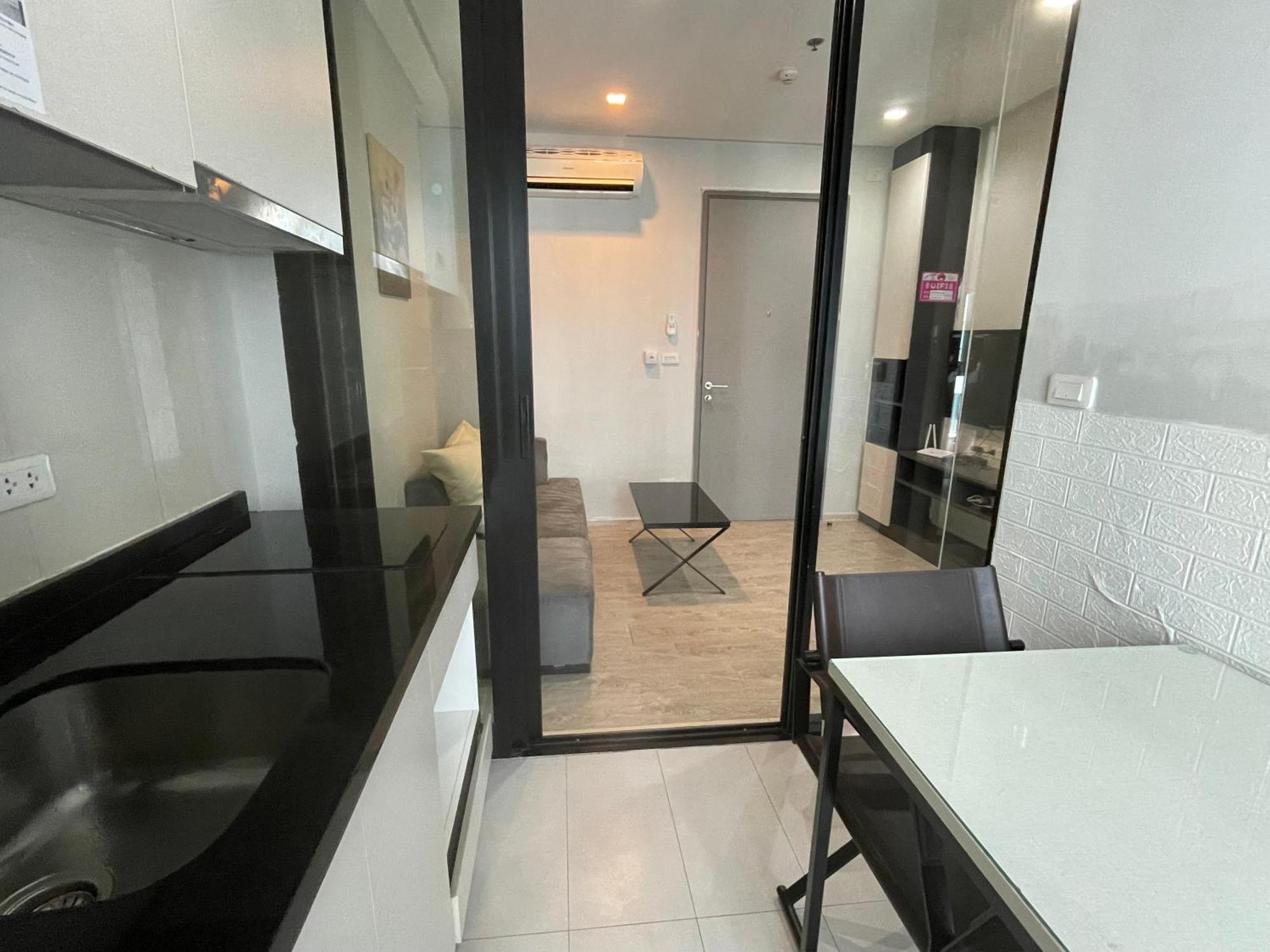 Apartamento The Base Pattaya By Feng Exterior foto